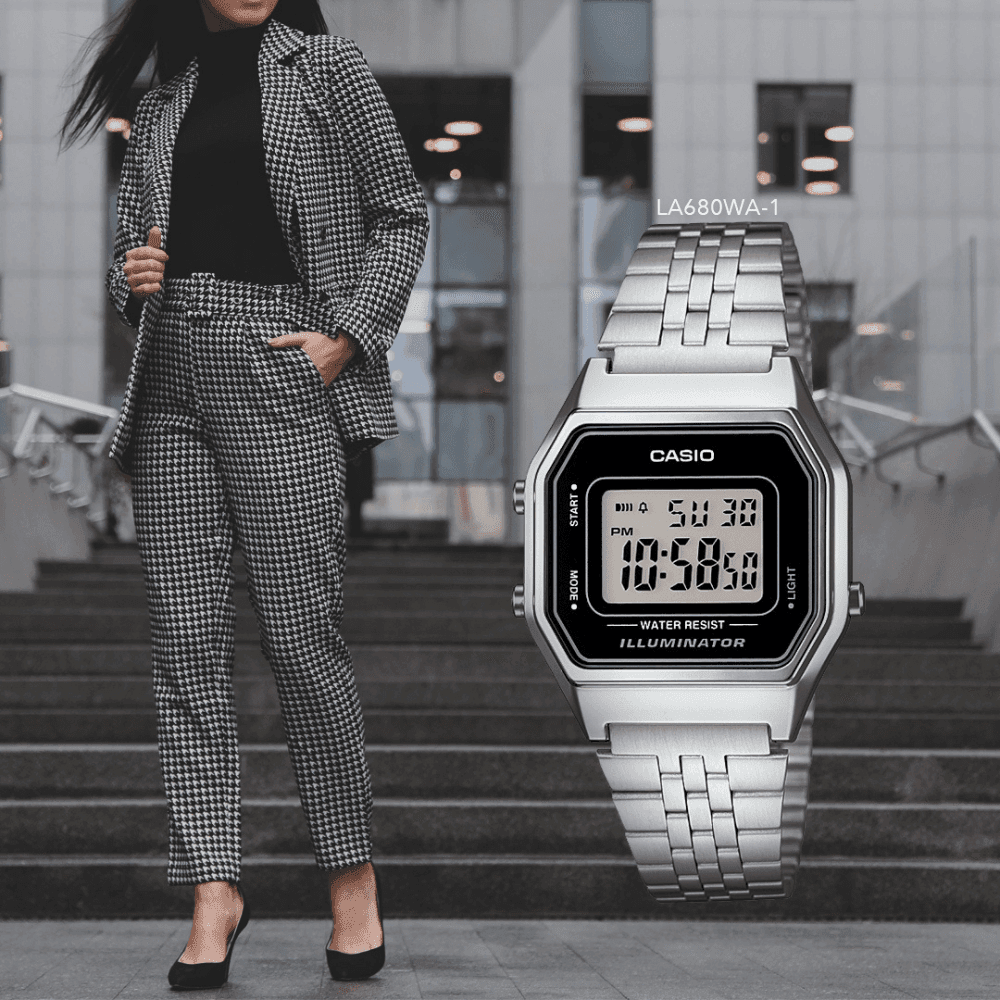 Casio Vintage LA680WA · Plateado / Cara negra